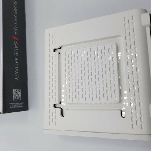 ARRIS Surfboard SB6190 DOCSIS 3.0 Cable Modem, White - 1.4 GBPs - Picture 9 of 9